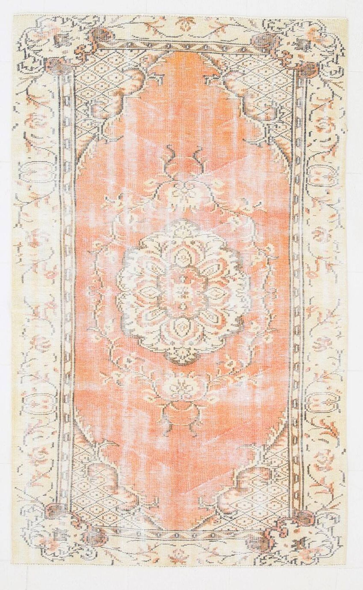 4x7 Peach & Beige Oriental Turkish Vintage Rug, 134x220Cm