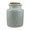 Speckled sandstone pot