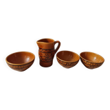 Pitcher and bowls of cider