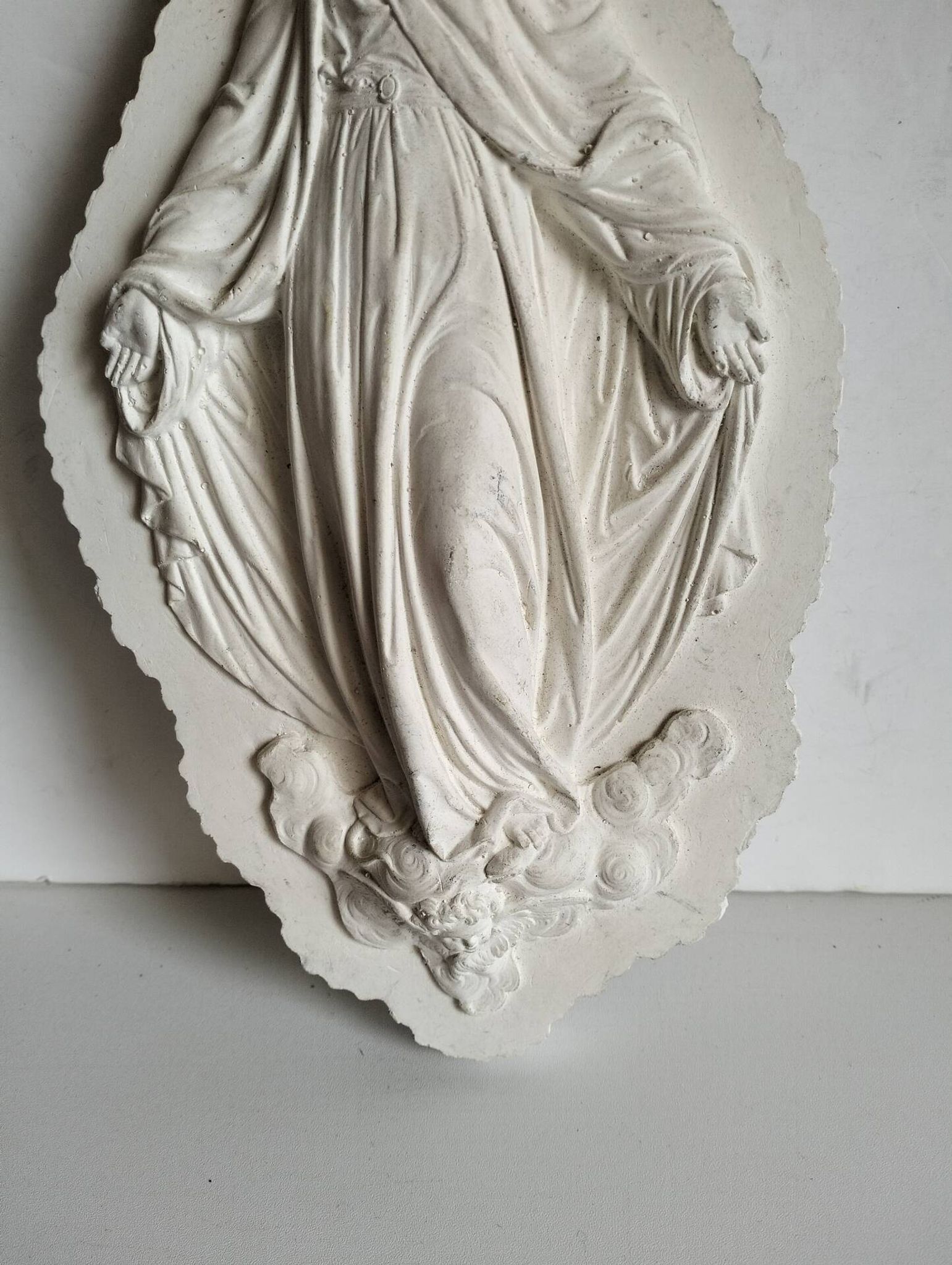 Bas relief Virgin