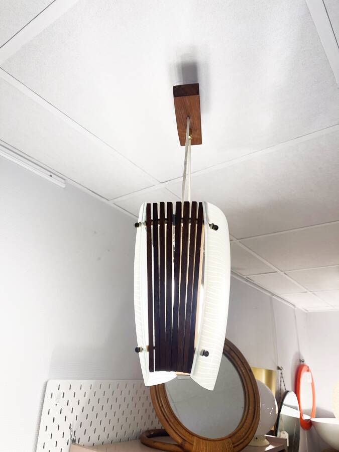 Scandinavian pendant light in ribbed glass and teak, 1960