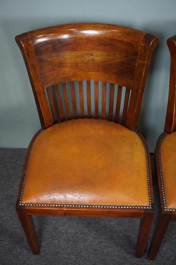 Set of 6 leather dining chairs