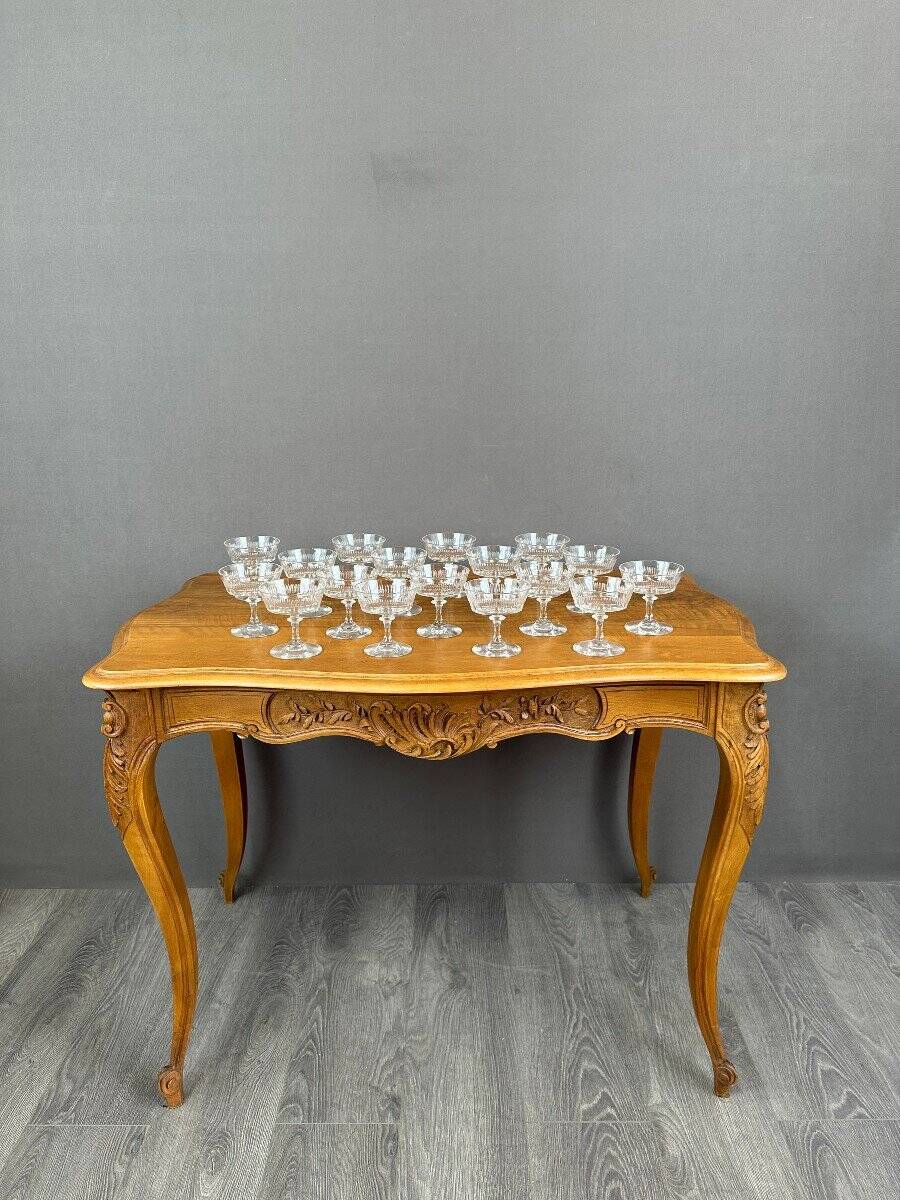 12 crystal champagne glasses, 19th century