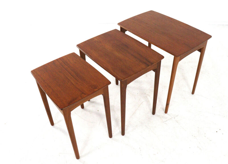 Svend Åge Madsen nesting tables - danish design in teak  mid century modern