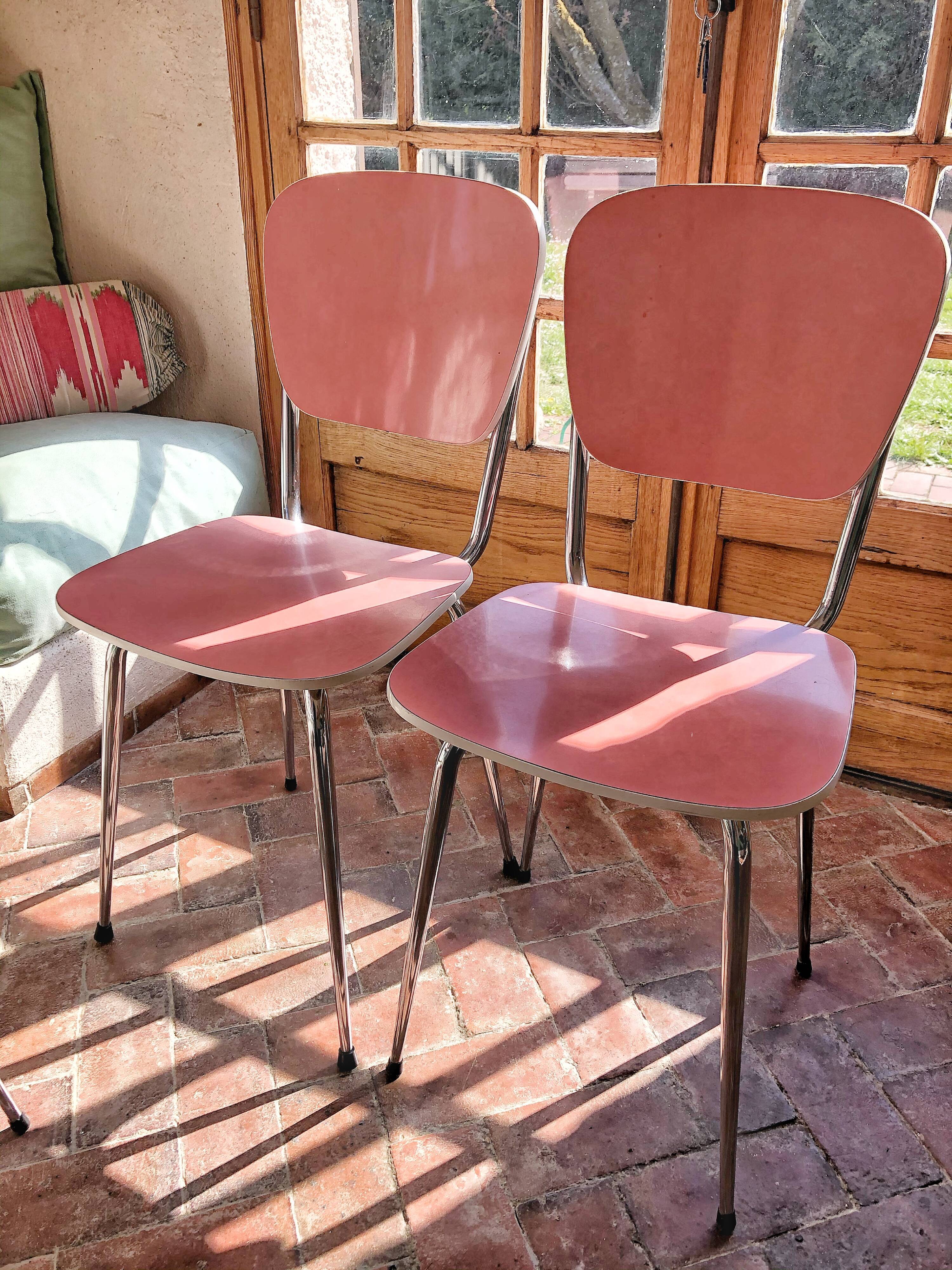 Set of 4 chairs in pink formica