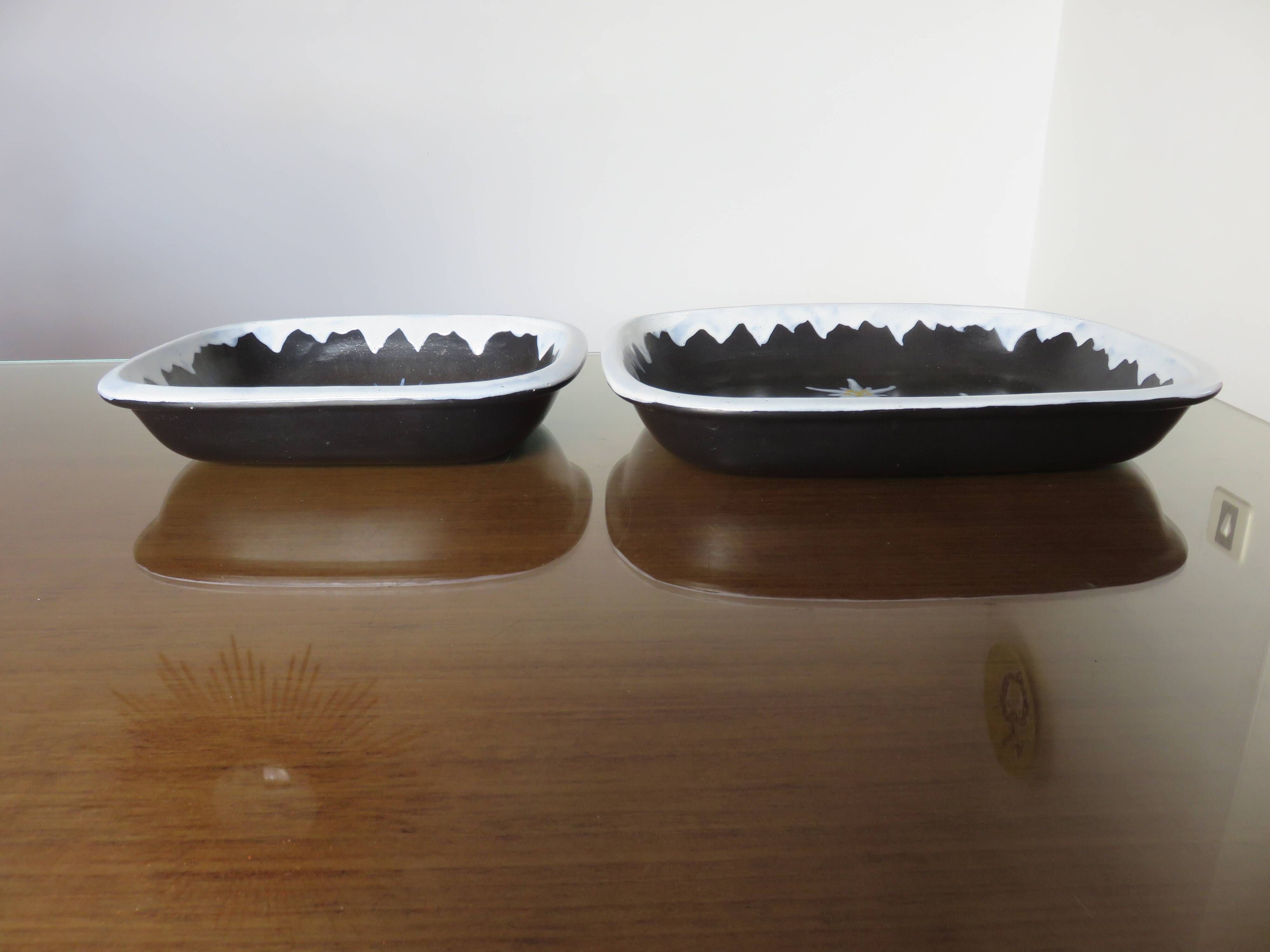 Set of 2 "Gabriel Fourmaintraux" ceramic dishes from the 1950s and 60s.