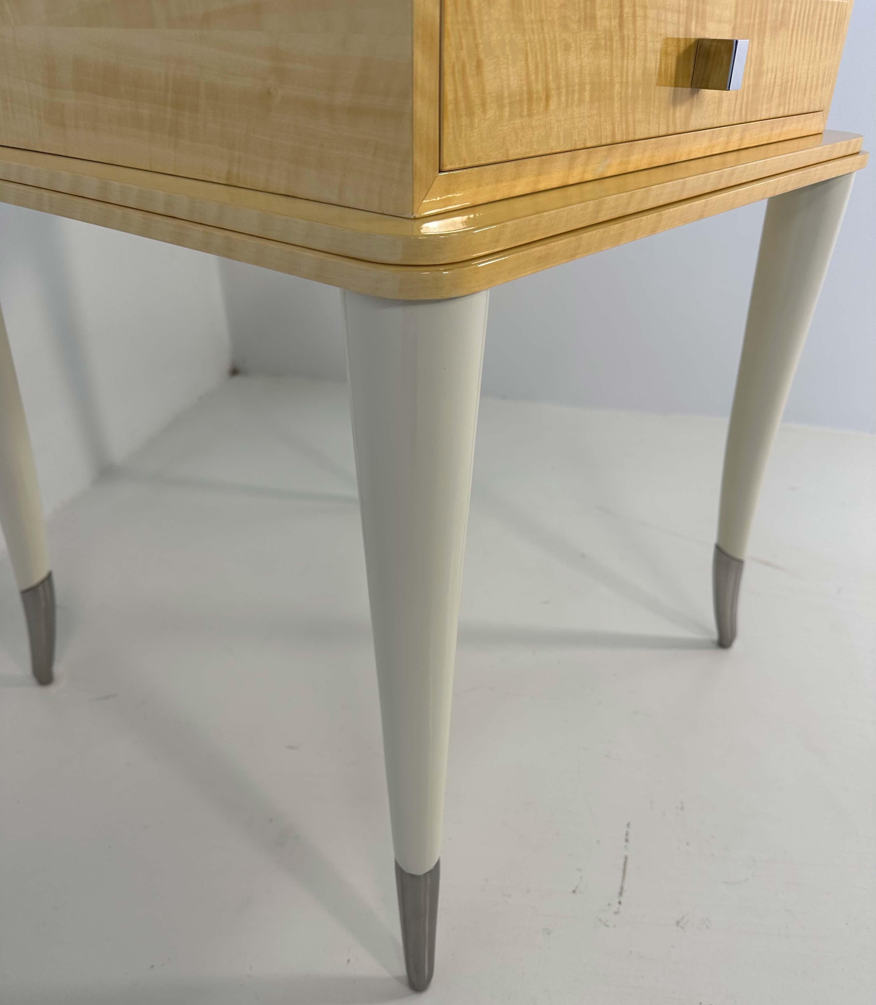 Italian Art Deco Style Cream Lacquer, Maple, Cream Velvet and Chromed Metal Side Table