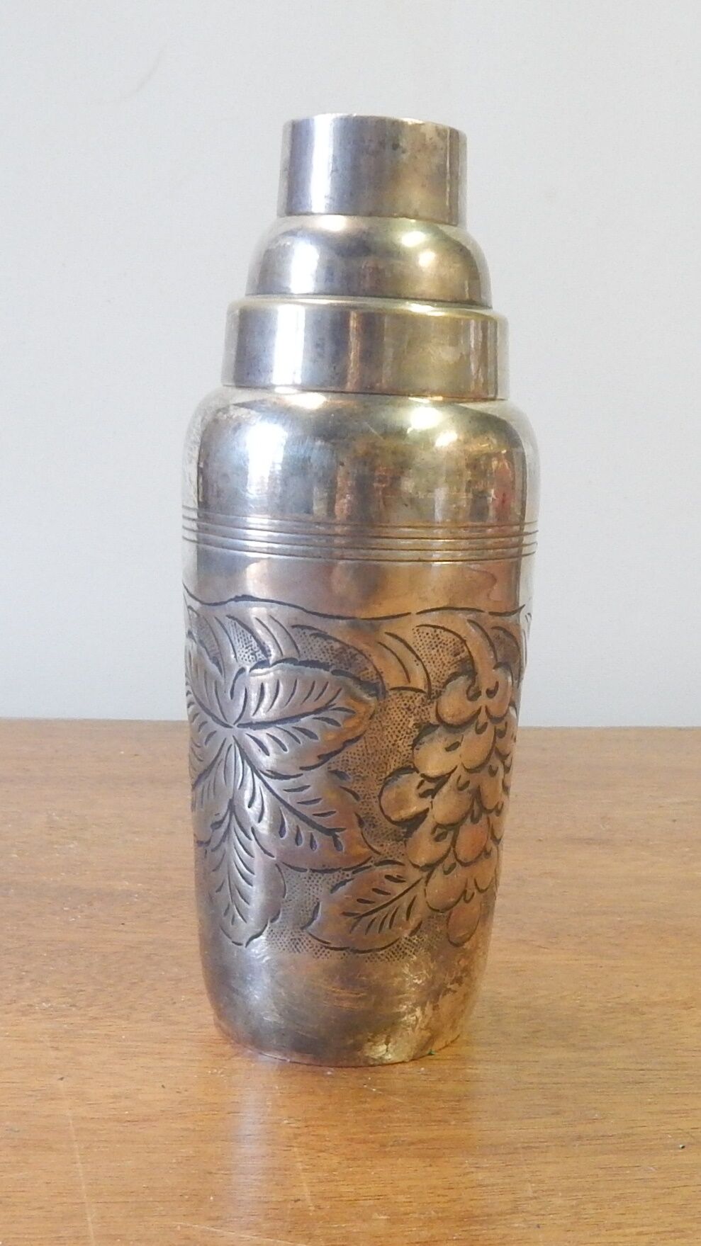 Old shaker silver metal