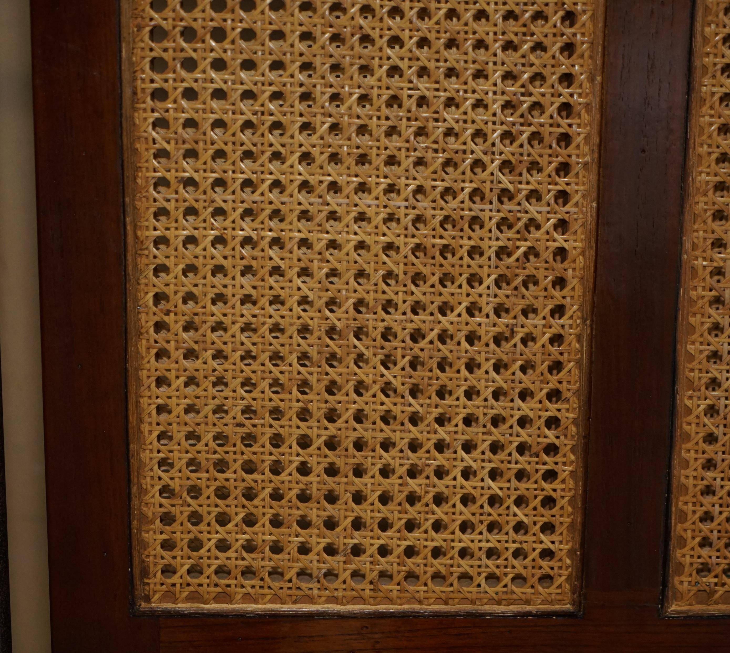 Vintage 3-panel wrought iron screen, bergère and hardwood.
