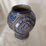 Ancient vase in earthenware from Fez, Morocco