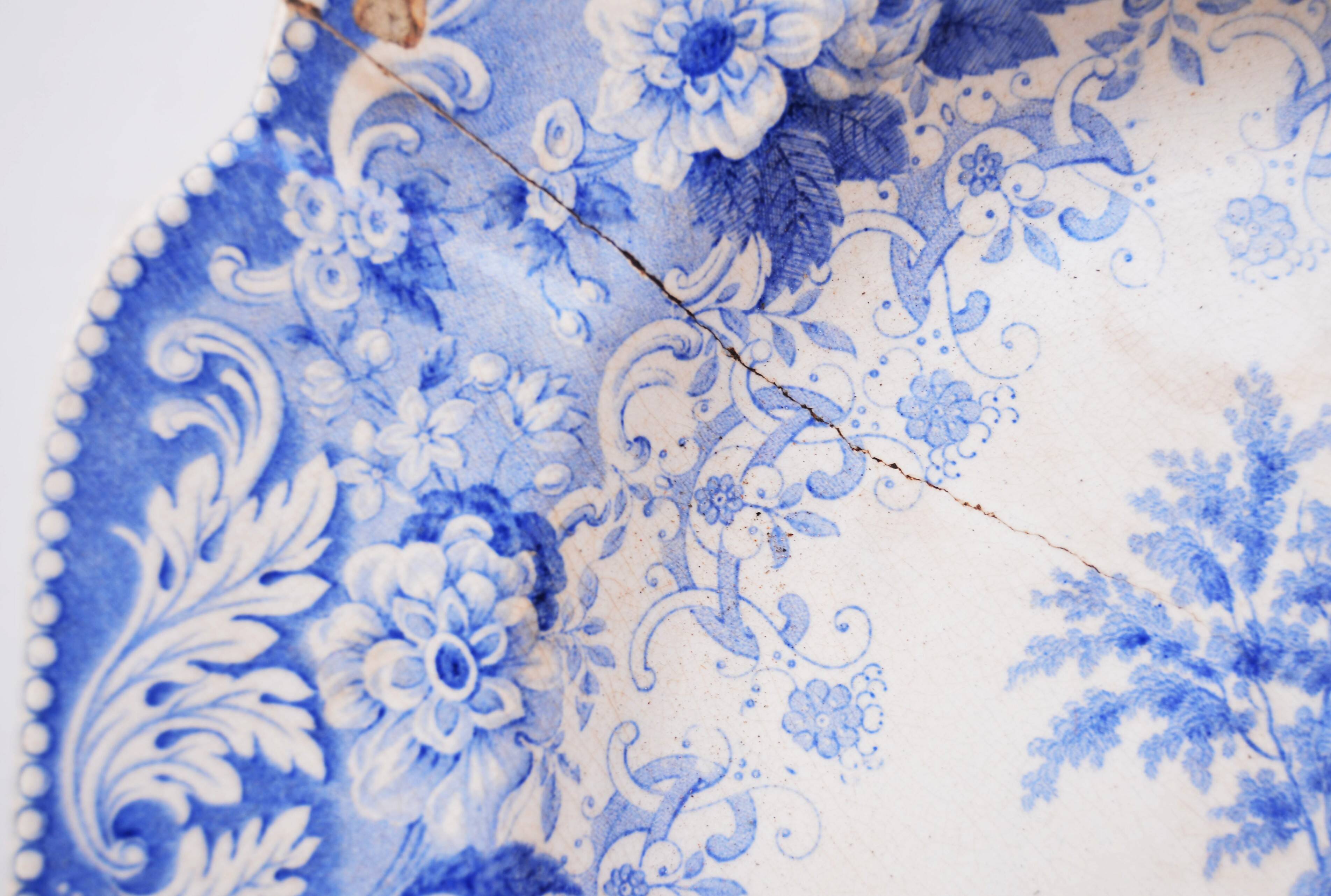 Large Decorative Platter Blue Transferware with Abbey Ruin early 19th C.