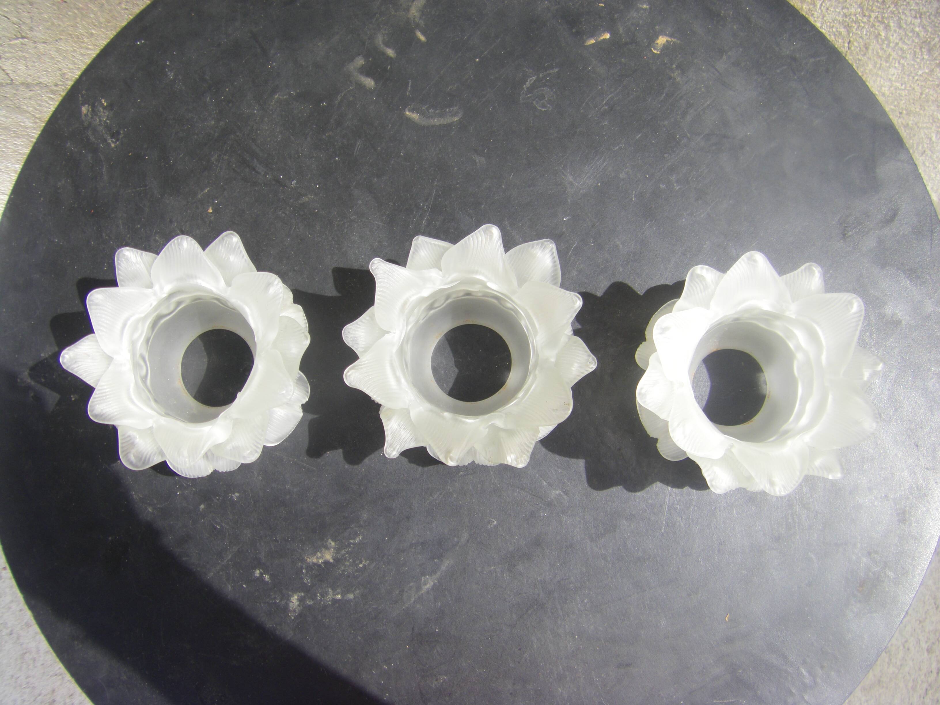 Set of 3 old art deco tulips in glass paste