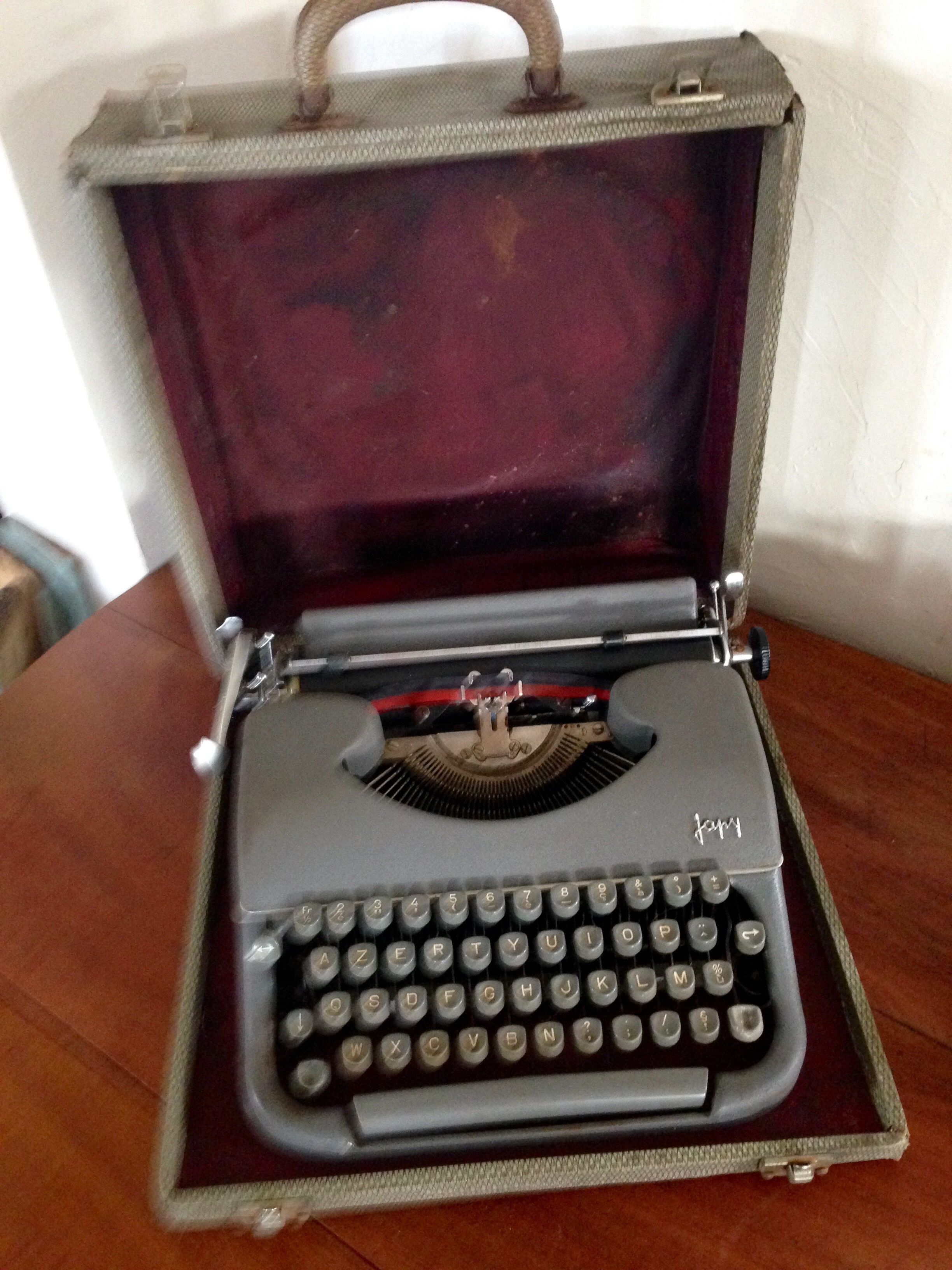 Japy typewriter circa 1950