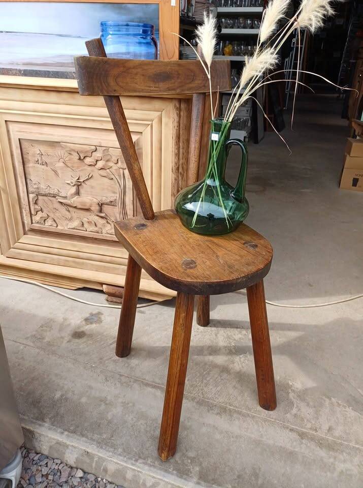 Chaise brutaliste