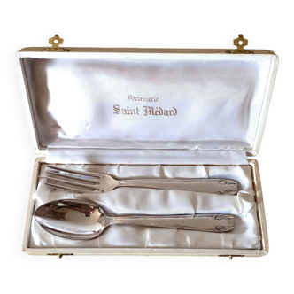 Duo of silver-plated metal cutlery