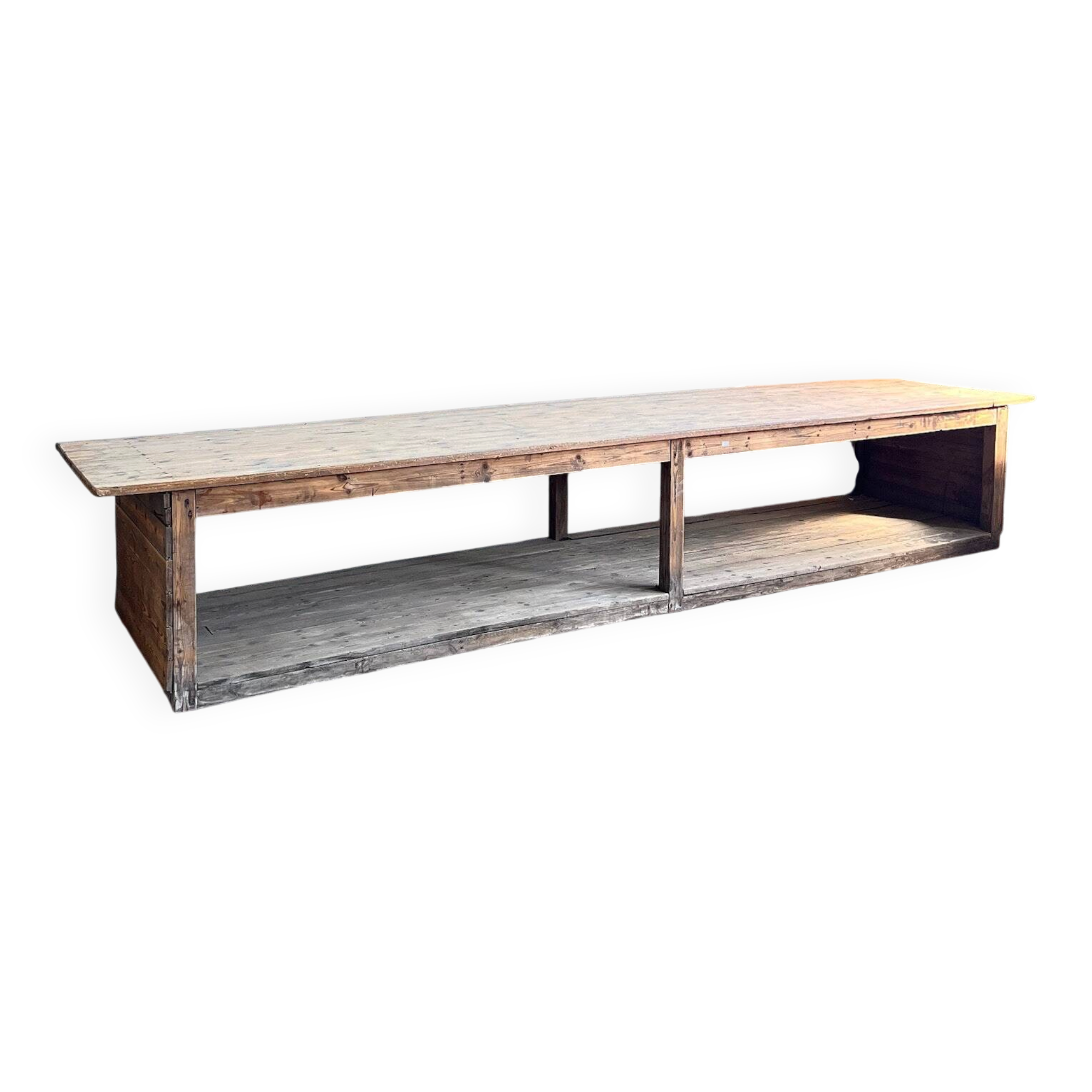 Old draper's table 4m30