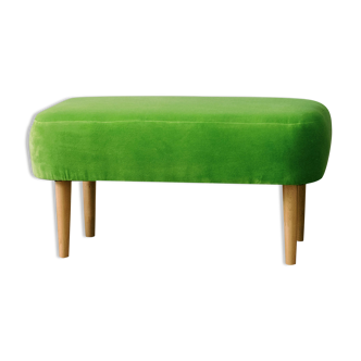 Electric green bench