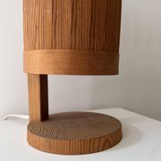 Lampe de table en lamelle de pin, Suède 1970