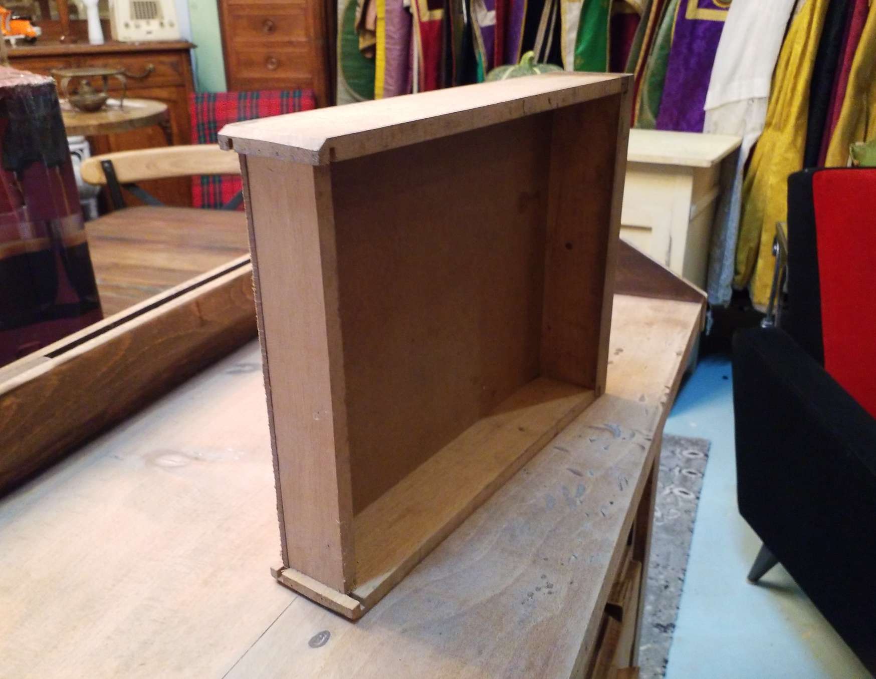 Watchmaker's workbench