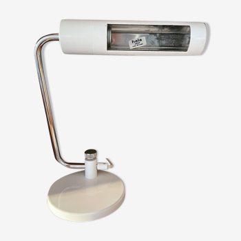 Small adjustable table lamp