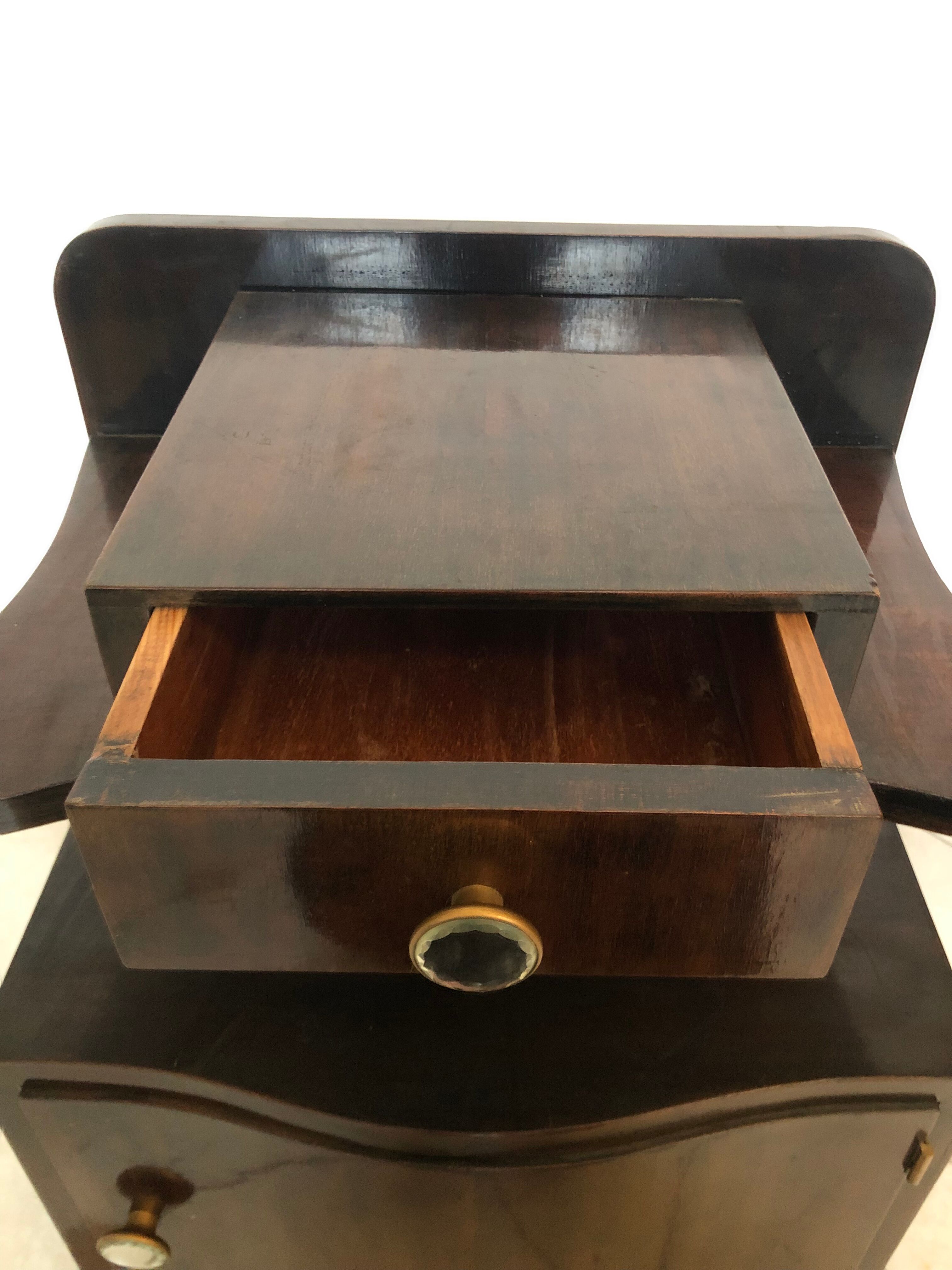 Bedside table