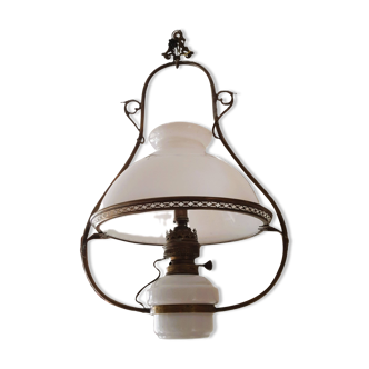 Suspension ancienne en opaline