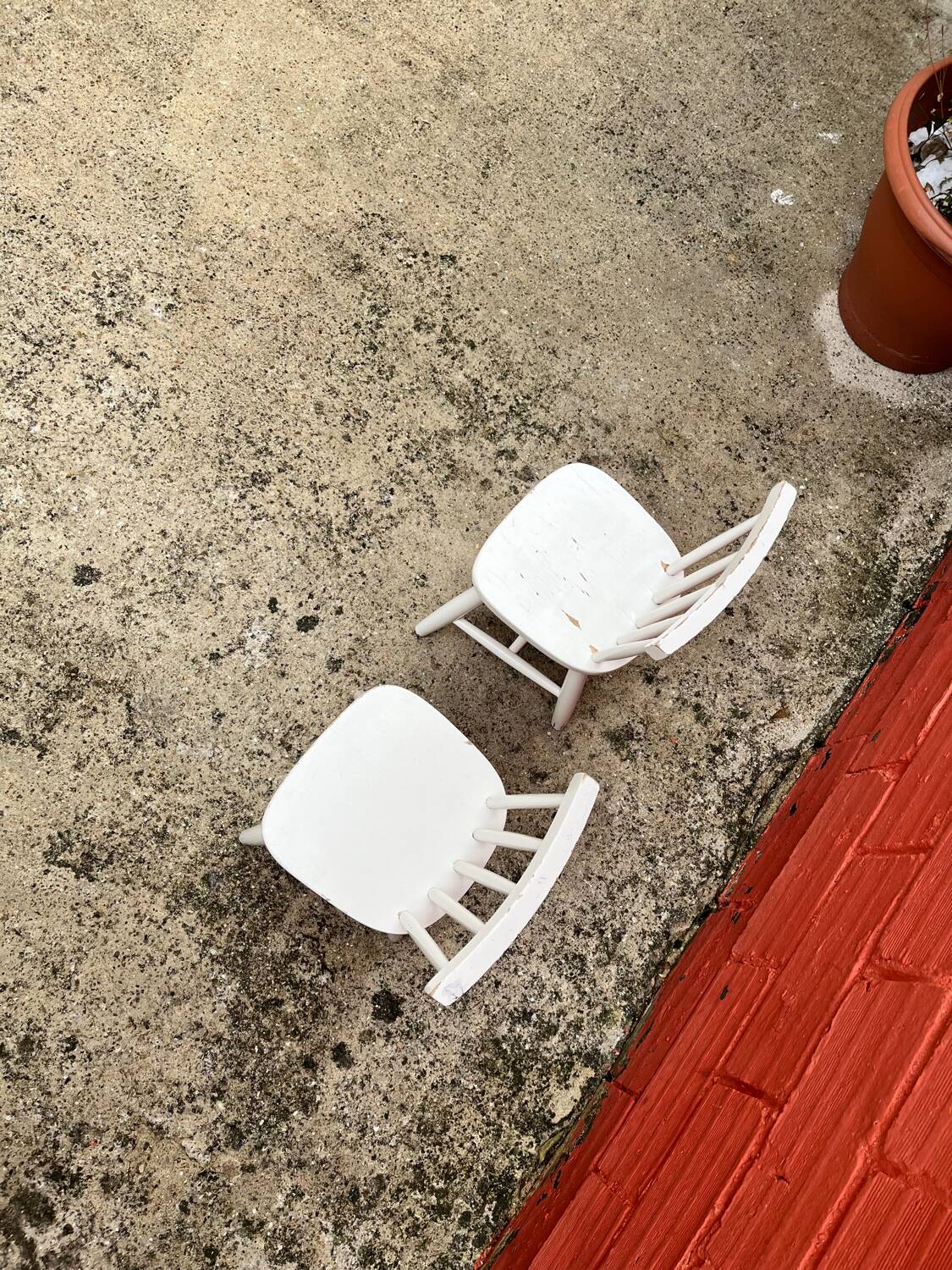 Pair of kids bistro chairs in great vintage condition