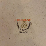 Burgundy fondue service