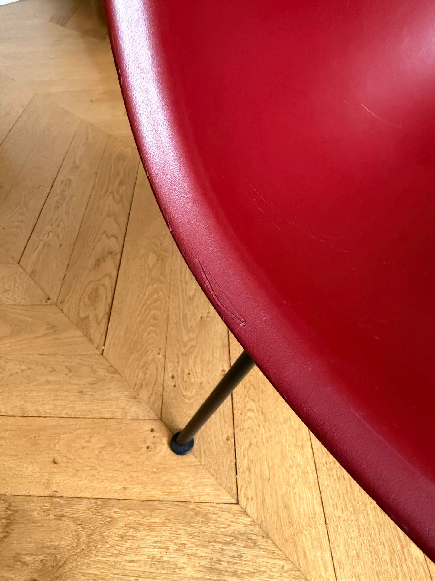 Chaise Eames DSX Vitra bordeaux