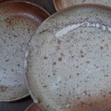 Stoneware plates from Puisaye by Jean-Pierre Prud’homme