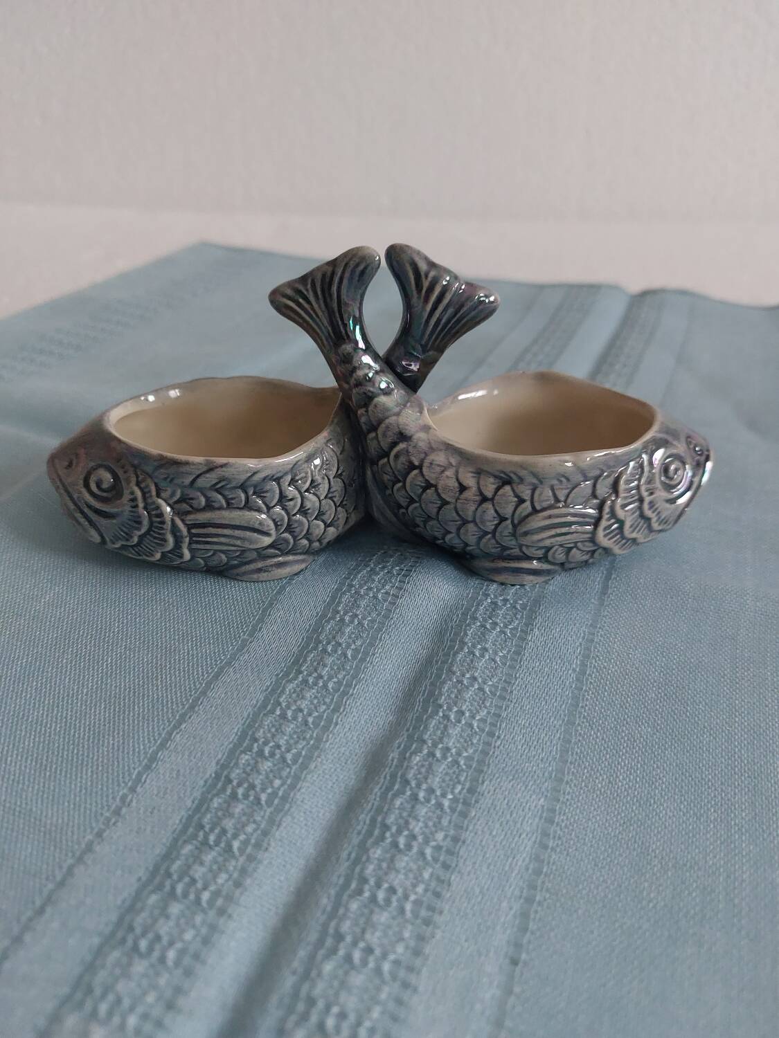 Saler and pepper fish