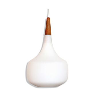 Holmegaard pendant lamp in opaline glass