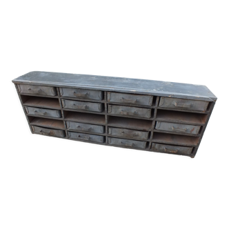 Garage or workshop furniture with drawers in cans