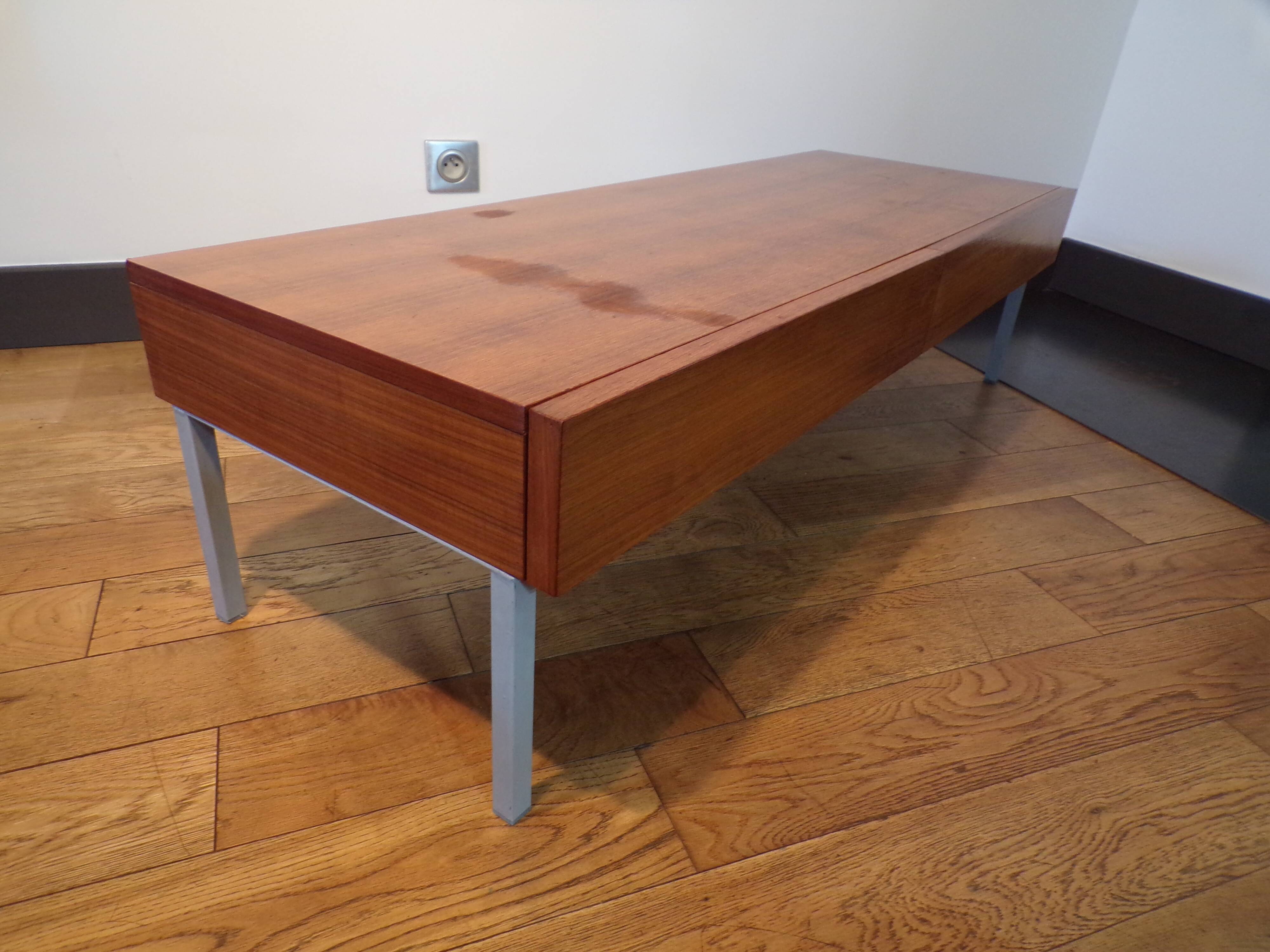 Low interlübke sideboard