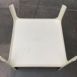 Demetrio lounge coffee table from the Italian space age of the mid-century by Vico Magistretti for Artemide.