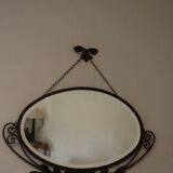 Miroir ovale en fer forgé Art Nouveau