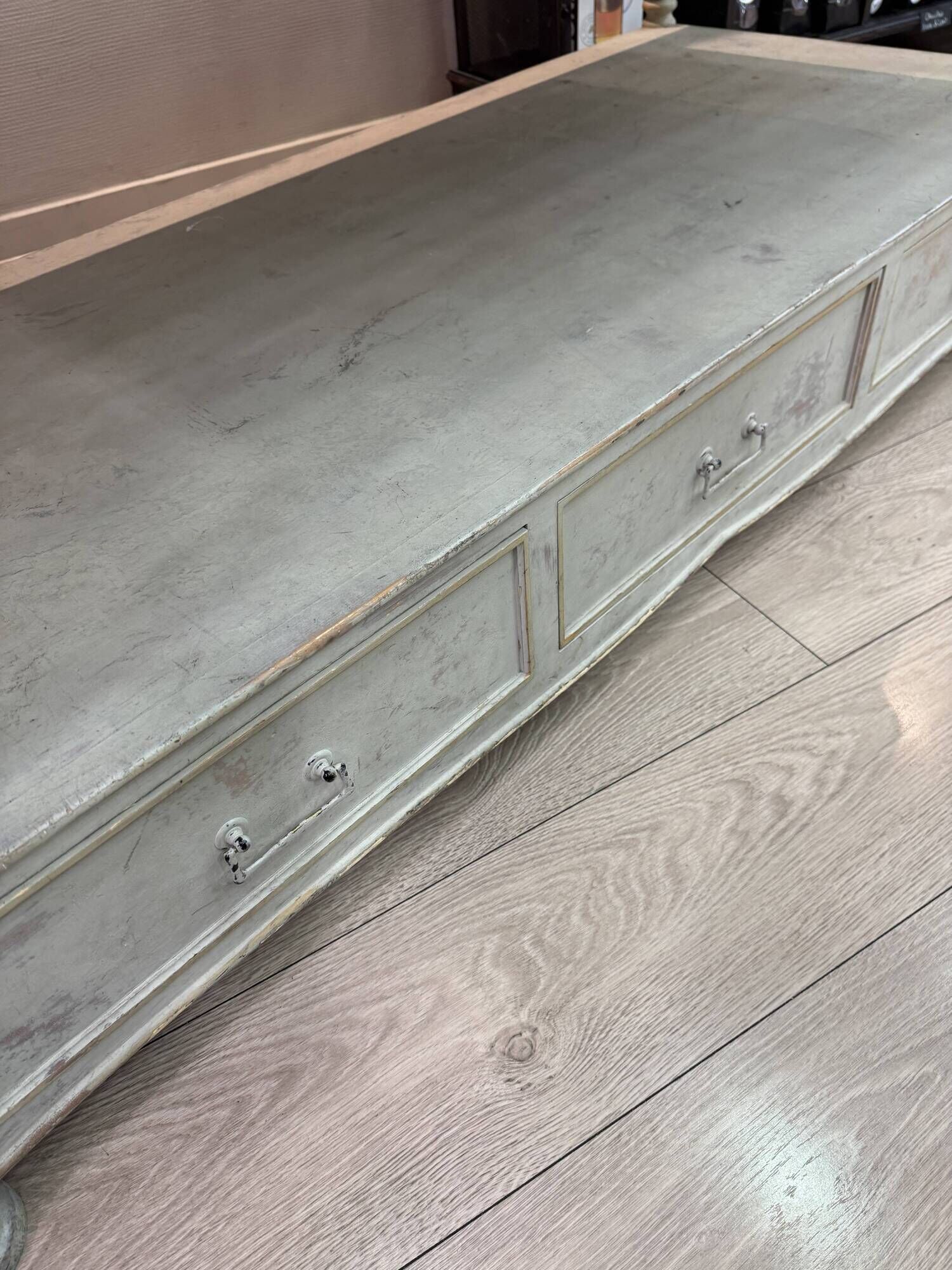 Console lingère