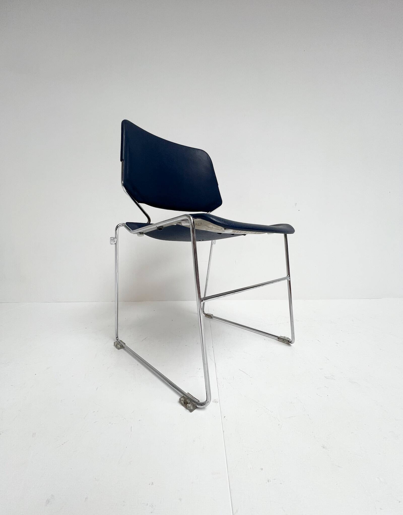 Chaise Matrix Krueger bleu foncé de Thomas Tolleson, années 1970