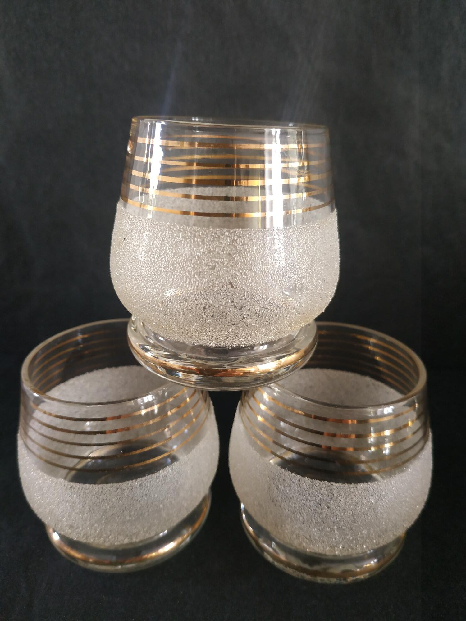 Liquor or cooked wine service