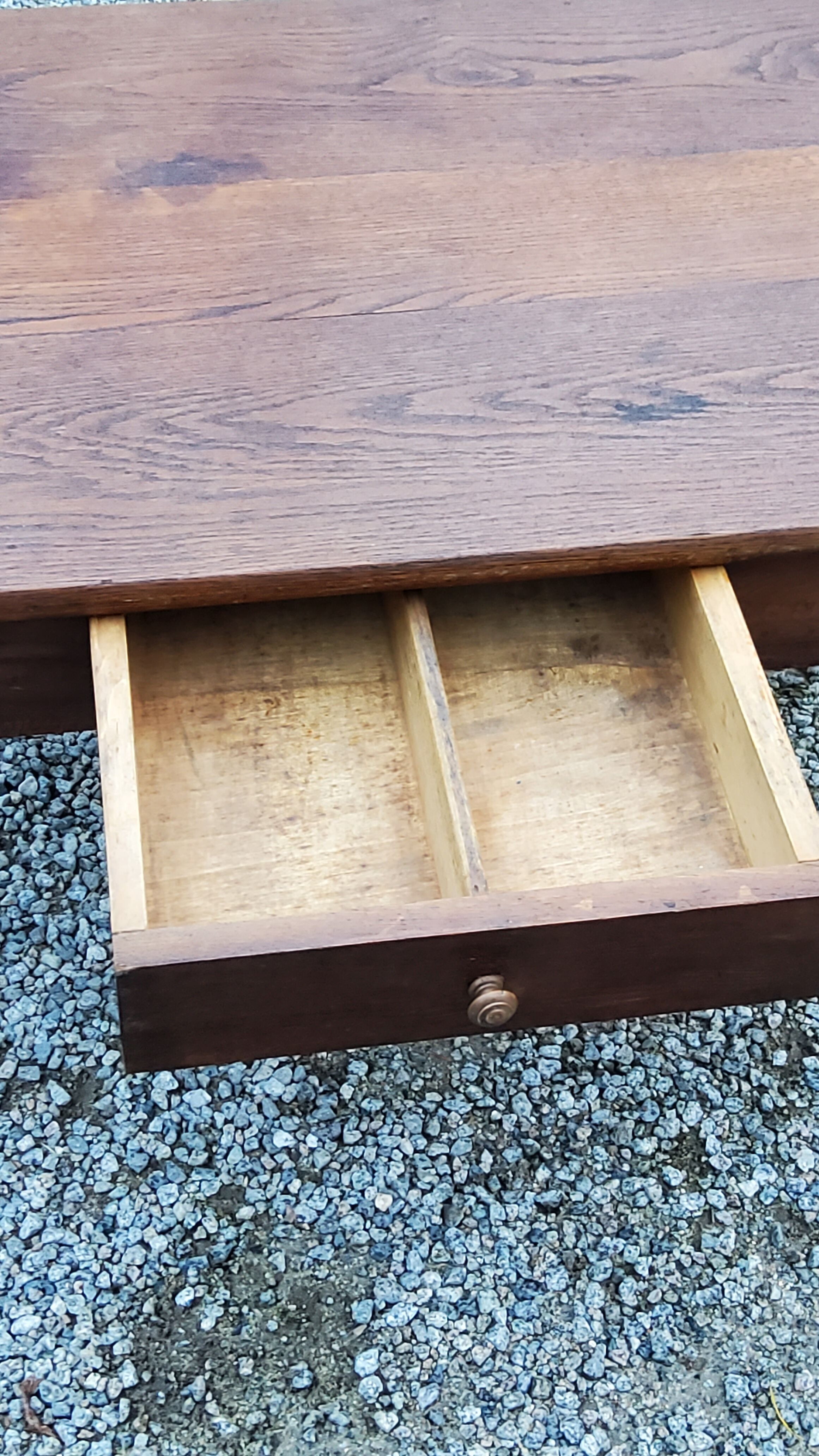 Oak farmhouse coffee table 1 drawer nineteenth century feet bobbins
