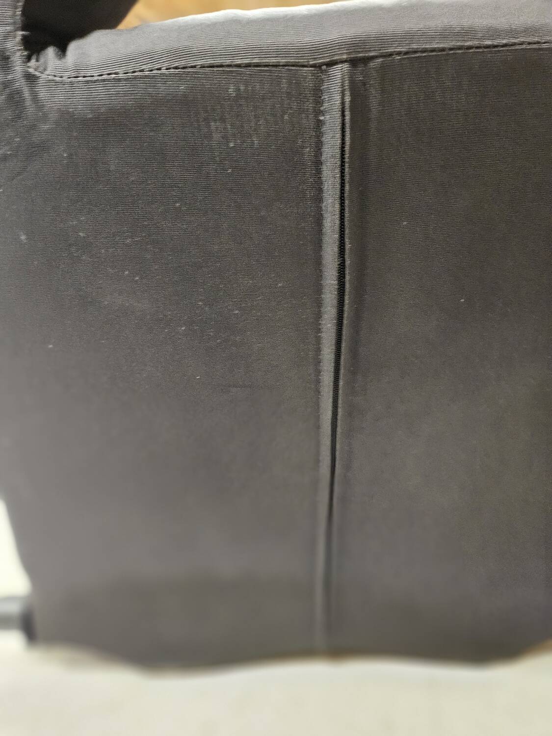 Cassina 1980 vintage ergonomic armchair