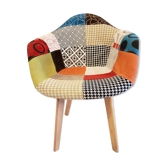 Chaise scandinave patchwork en tissu multicolore