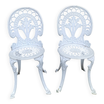 Paire chaises fonte aluminium années 50