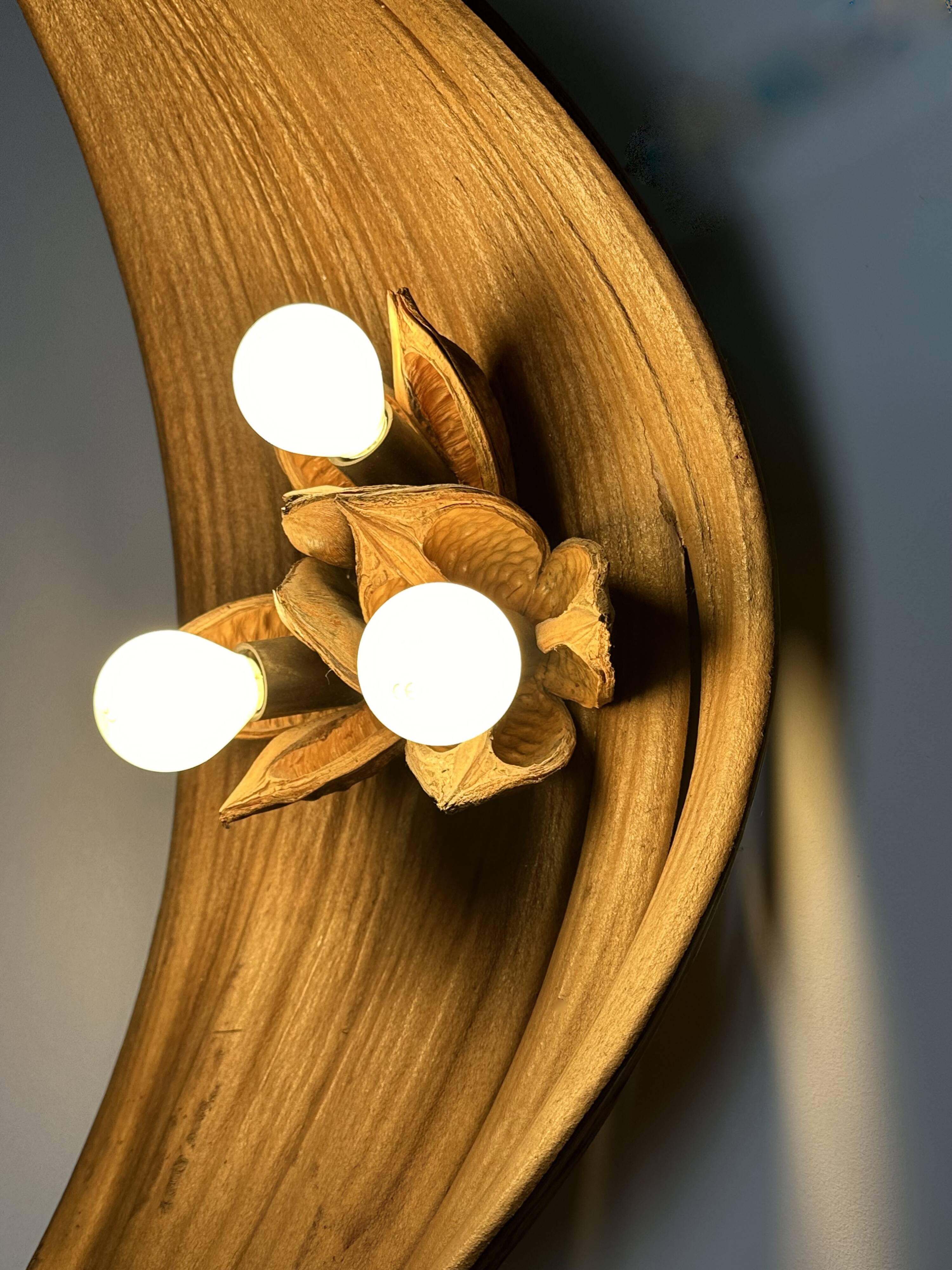 Vintage 70'S banana leaf wall lamp