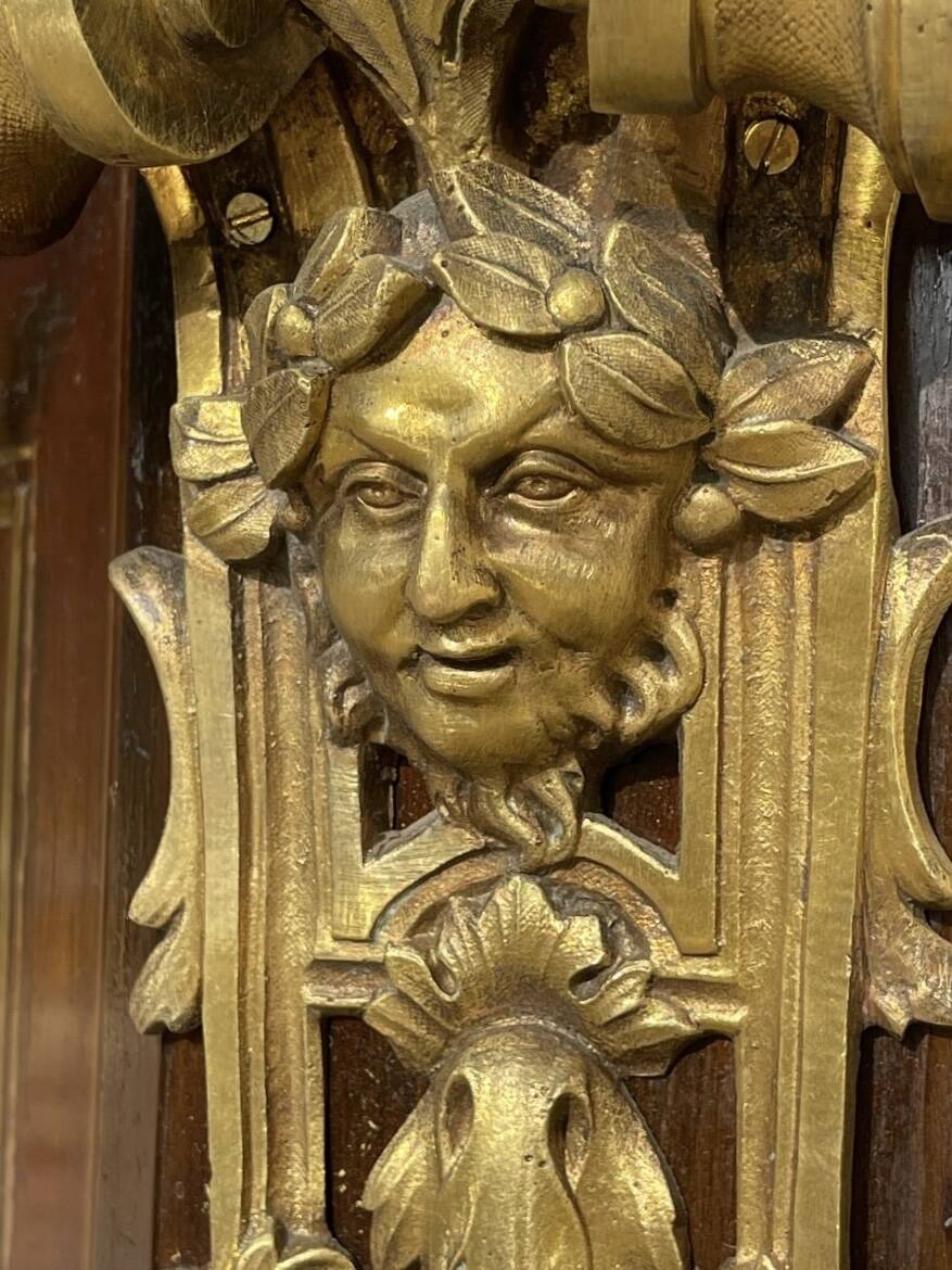 Napoleon III sideboard or sideboard signed Grohé Frères Paris