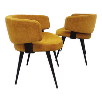 Paire de fauteuils italiens vintage en velours et métal noir des années 60