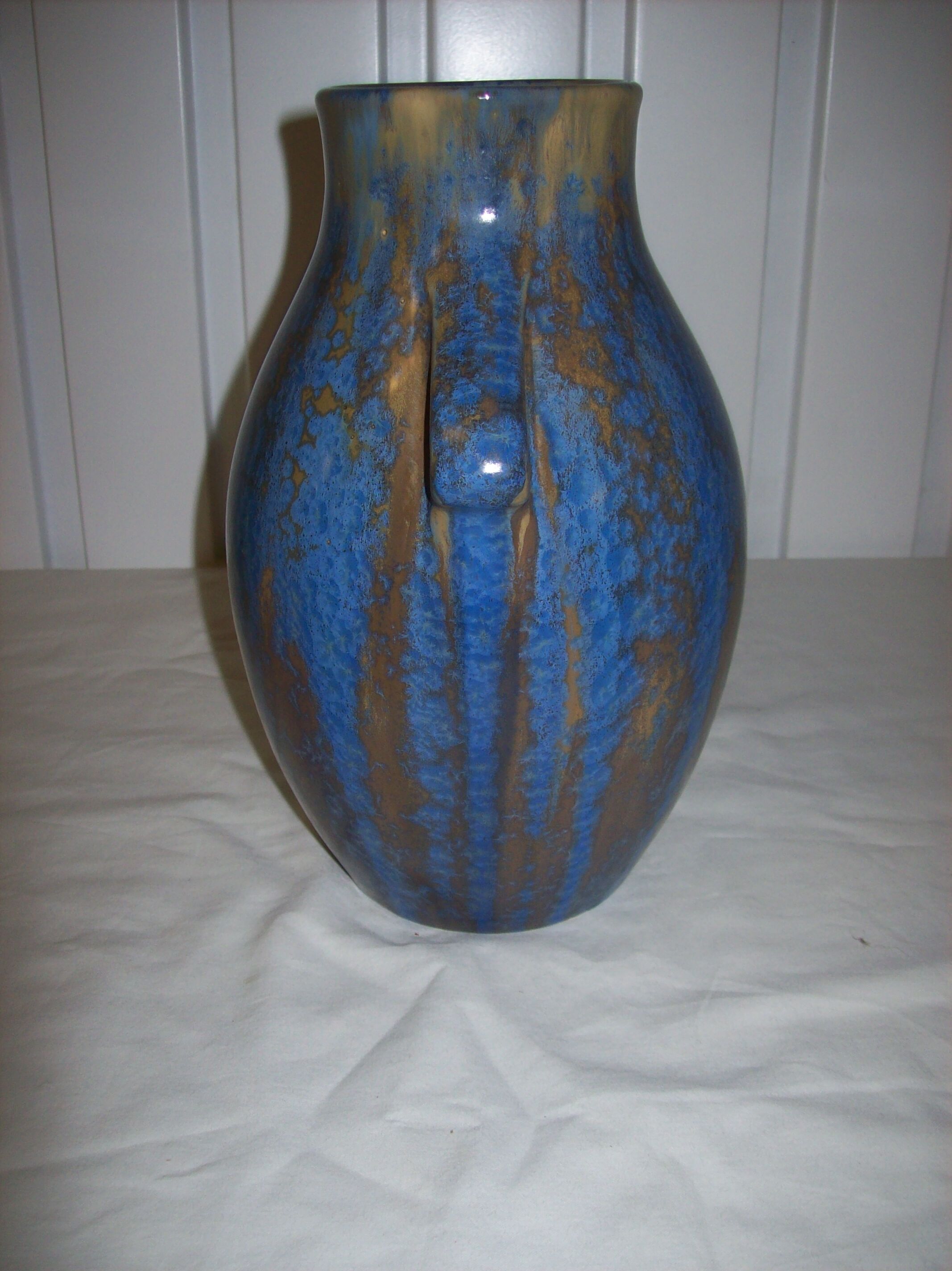 Art Deco Vase Pierrefonds with shades of blue