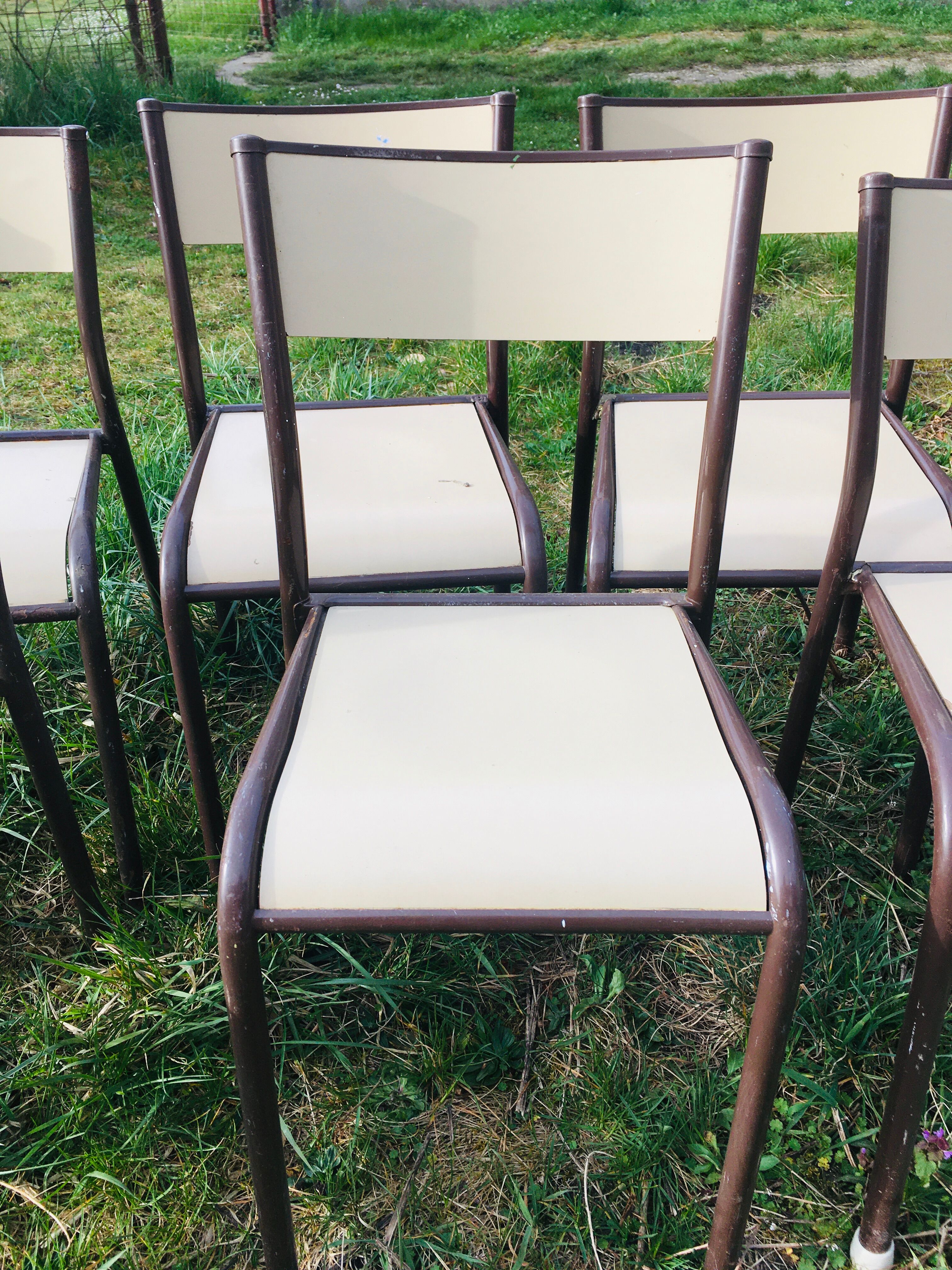 Lot de 10 chaises d'école années 70 blanc