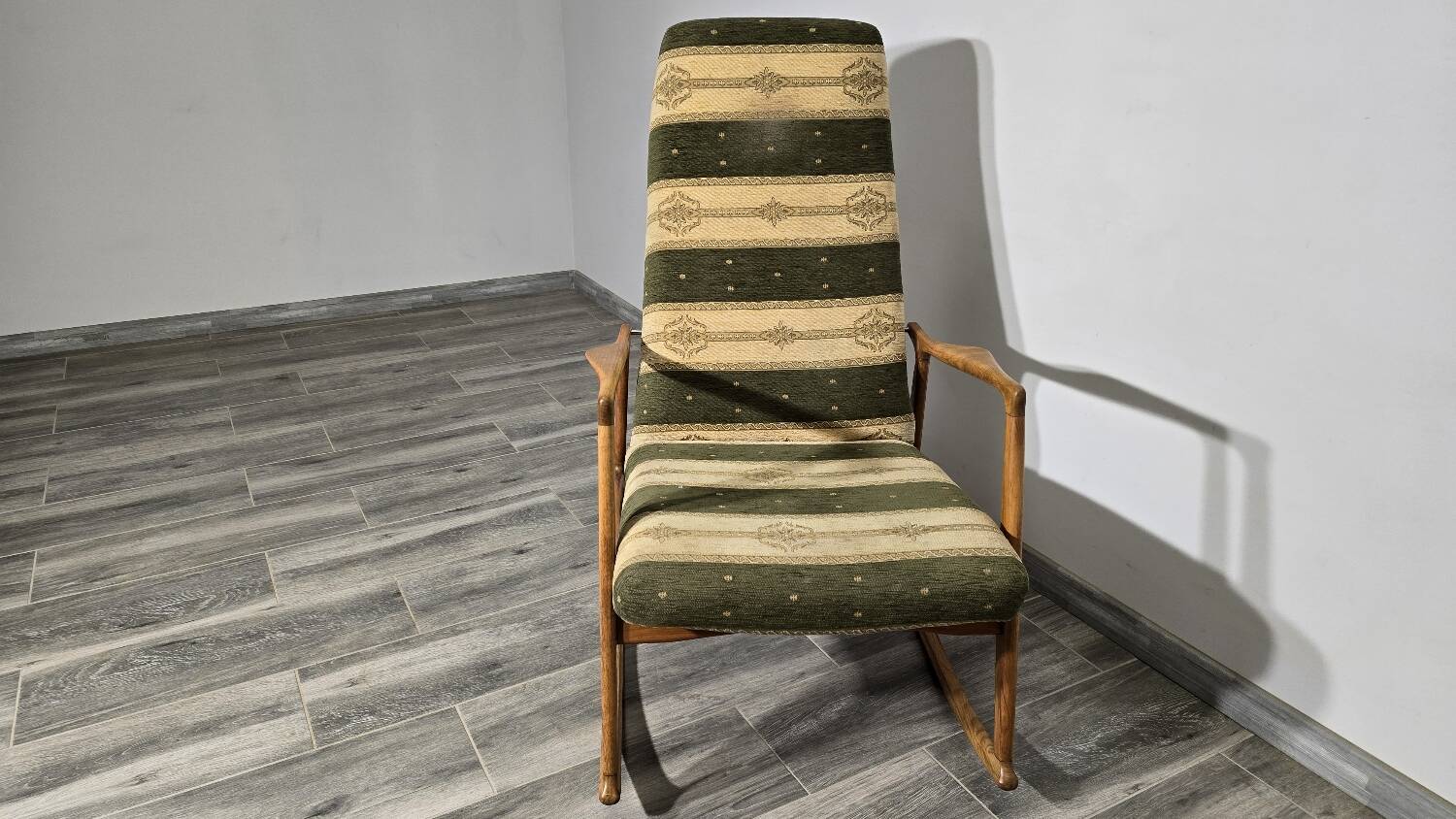 Rocking chair by Krasna Jizba