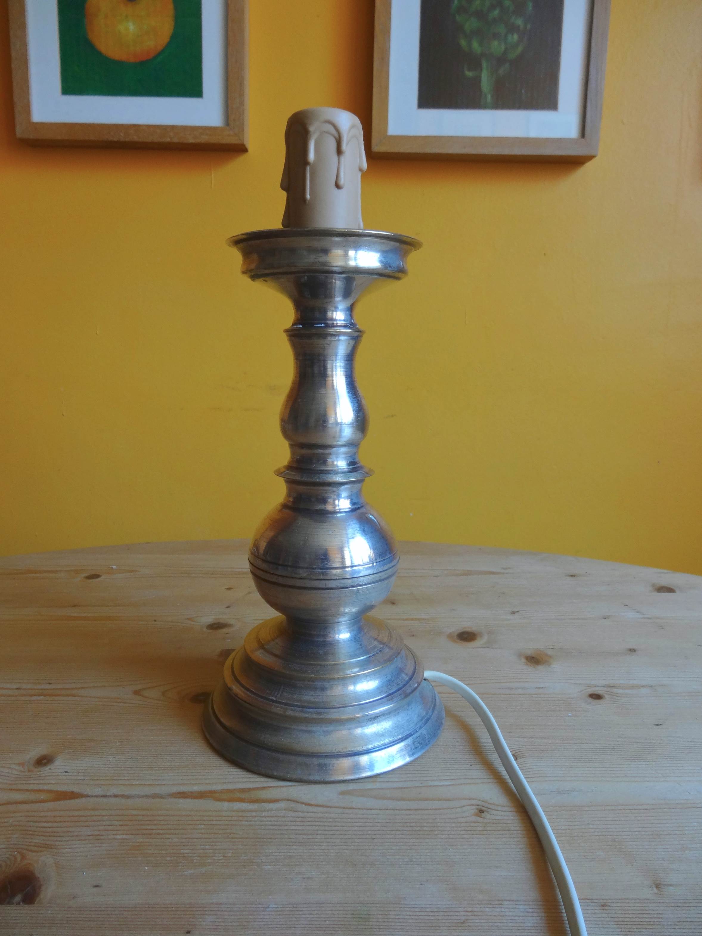Silver metal candle holder lamp